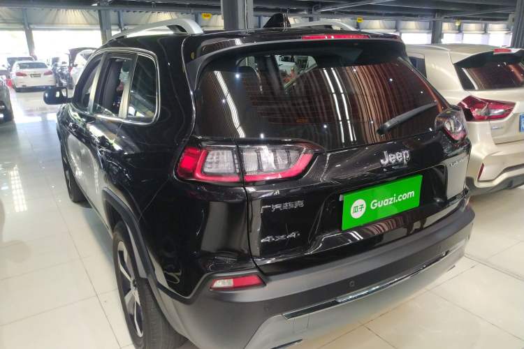 Used Jeep Cherokee 2020 2.0T Four-Wheel Drive Elite Edition Rear Left 45 Deg
