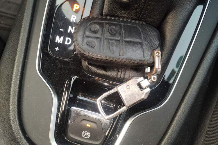 Used Jeep Cherokee 2020 2.0T Four-Wheel Drive Night Eagle Edition Vehicle Key