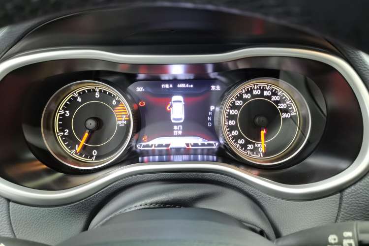 Used Jeep Cherokee 2020 2.0L Two-Wheel Drive Classic Sports Edition Instrument Cluster