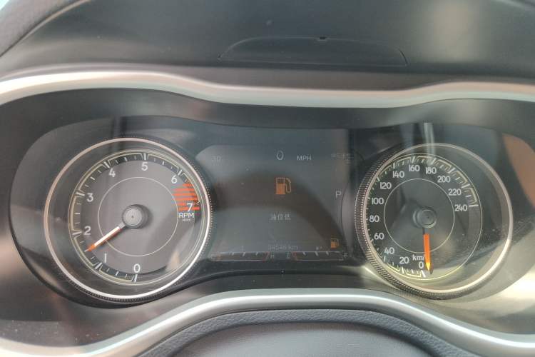 Used Jeep Cherokee 2020 2.0L Two-Wheel Drive Classic Sports Edition Instrument Cluster