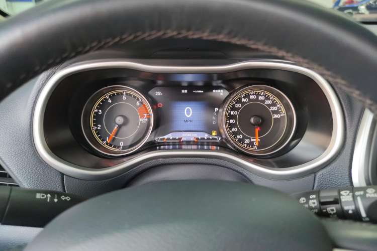 Used Jeep Cherokee 2020 2.0L Two-Wheel Drive Classic Sports Edition Instrument Cluster