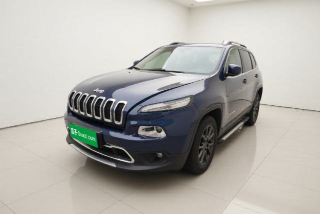 Used Jeep Cherokee 2020 2.0L Two-Wheel Drive Classic Sports Edition