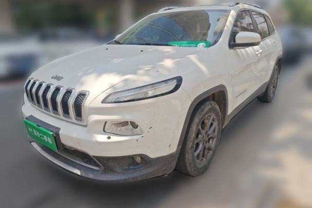 Used Jeep Cherokee 2020 2.0L Two-Wheel Drive Classic Sports Edition