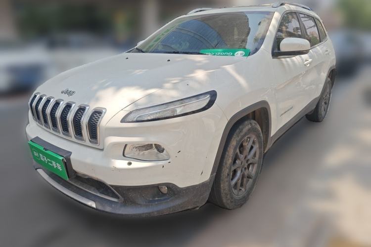 Used Jeep Cherokee 2020 2.0L Two-Wheel Drive Classic Sports Edition Guazi used car, China used car export, Used car for sale, Used  cars, Cheapest cars for sale