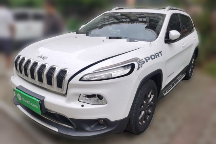Used Jeep Cherokee 2020 2.0L Two-Wheel Drive Classic Sports Edition Guazi used car, China used car export, Used car for sale, Used  cars, Cheapest cars for sale