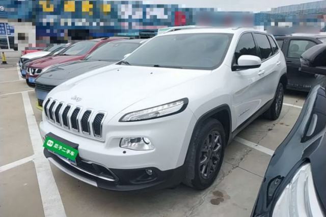 Used Jeep Cherokee 2020 2.0L Two-Wheel Drive Classic Sports Edition