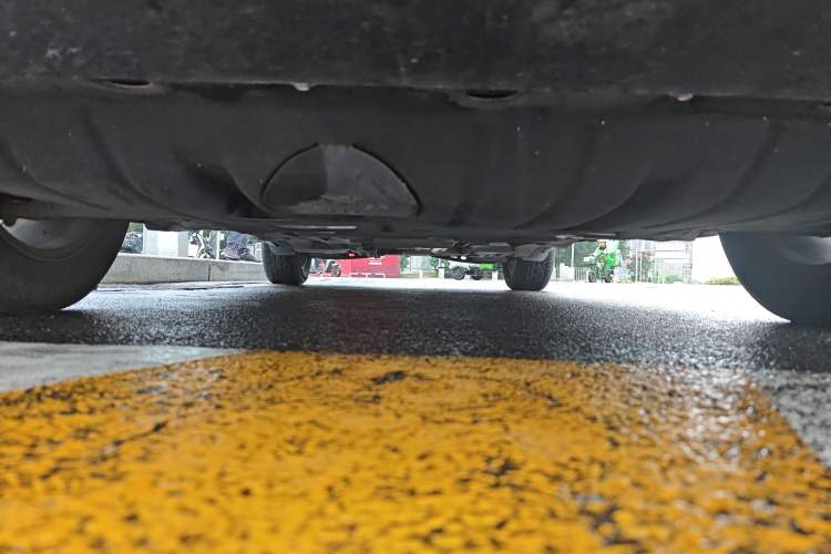 Used Jeep Cherokee 2020 2.0L Two-Wheel Drive Classic Sports Edition Chassis Front