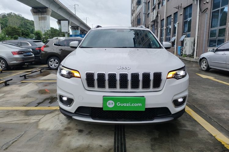 Used Jeep Cherokee 2020 2.0T Two-Wheel Drive Leading Edition Front