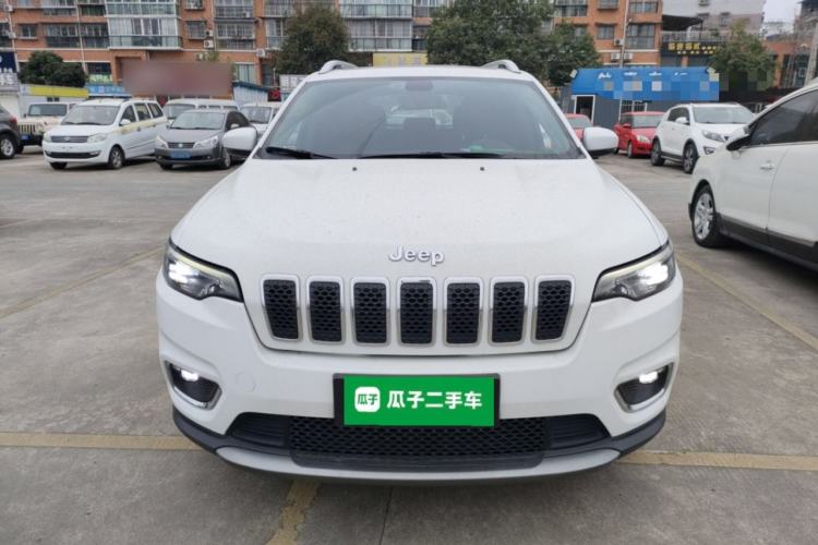 Used Jeep Cherokee 2020 2.0T Two-Wheel Drive Leading Edition Front