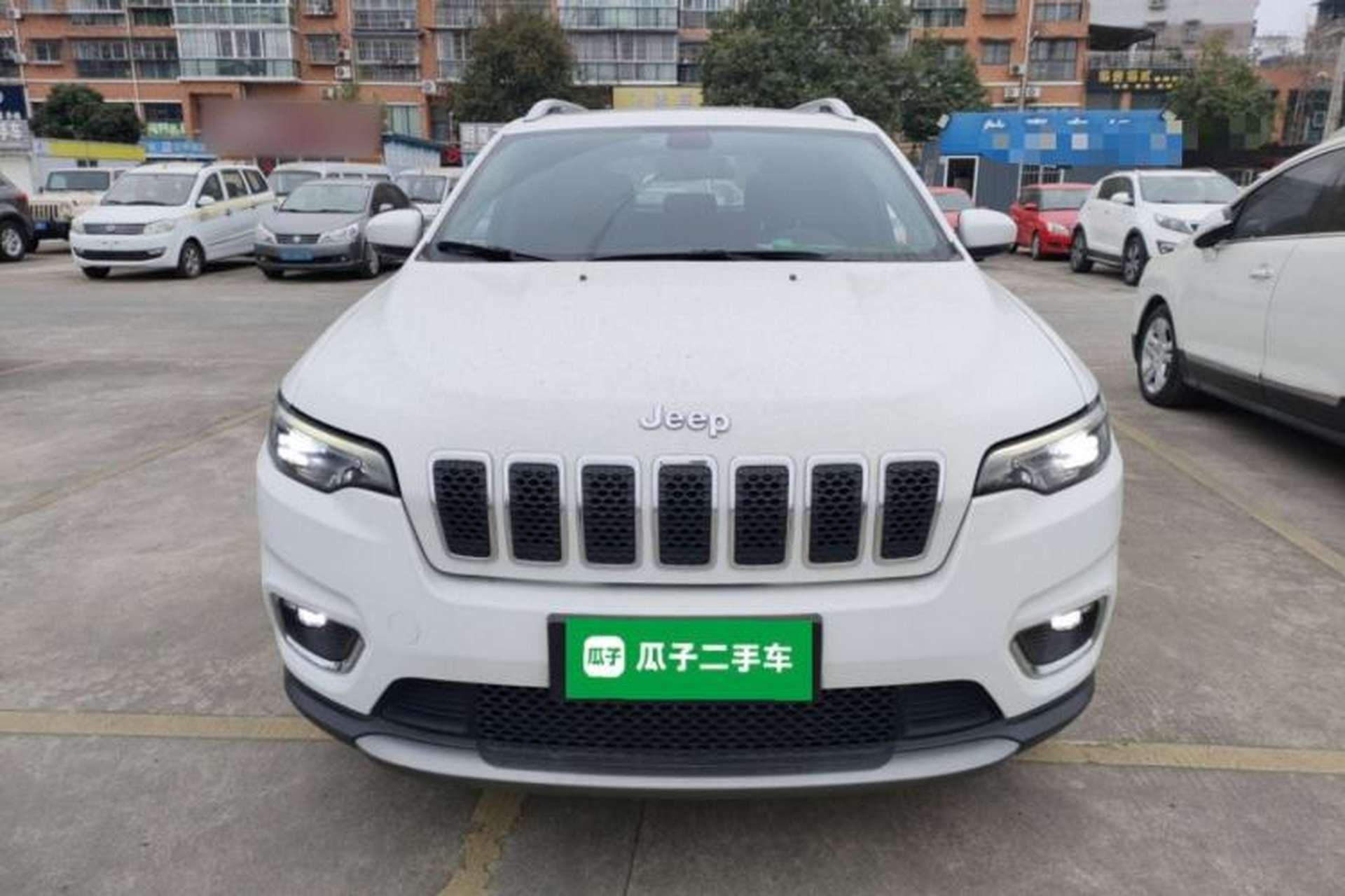 Used Jeep Cherokee 2020 2.0T Two-Wheel Drive Leading Edition Front