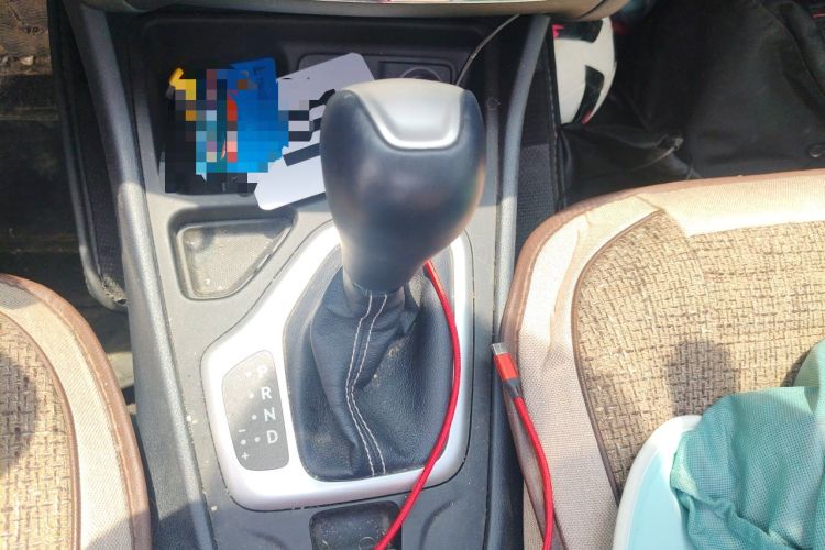 Used Jeep Cherokee 2020 2.0L Two-Wheel Drive Classic Sports Edition Gear Lever