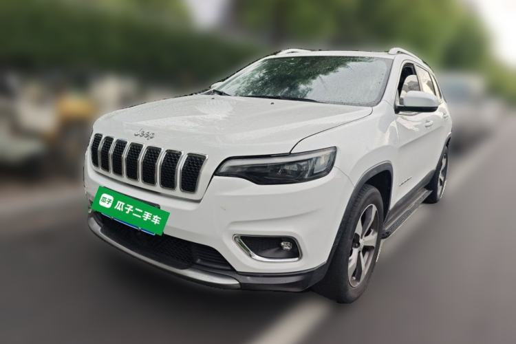 Used Jeep Cherokee 2020 2.0T Four-Wheel Drive Luxury Edition Guazi used car, China used car export, Used car for sale, Used cars, Cheapest cars for sale