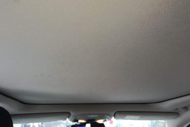 Used Jeep Cherokee 2020 2.0L Two-Wheel Drive Classic Sports Edition Headliner
