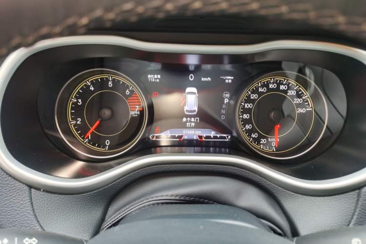 Used Jeep Cherokee 2020 2.0L Two-Wheel Drive Classic Sports Edition Instrument Cluster