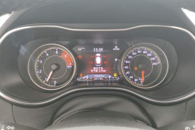 Used Jeep Cherokee 2020 2.0T Two-Wheel Drive Leading Edition Instrument Cluster