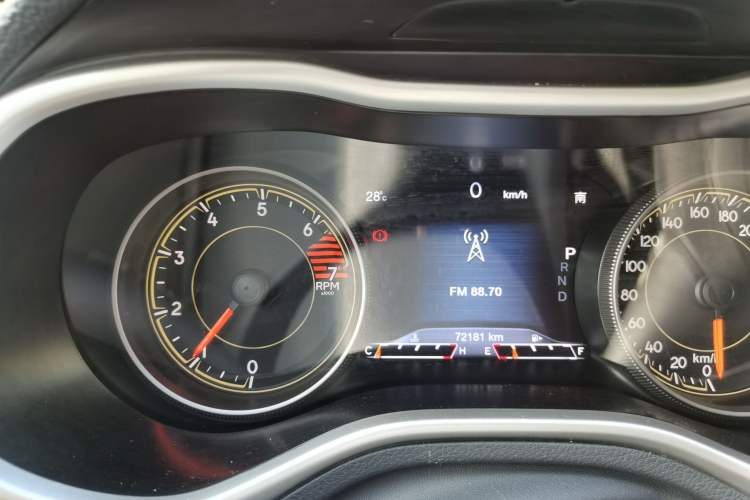 Used Jeep Cherokee 2020 2.0L Two-Wheel Drive Classic Sports Edition Instrument Cluster