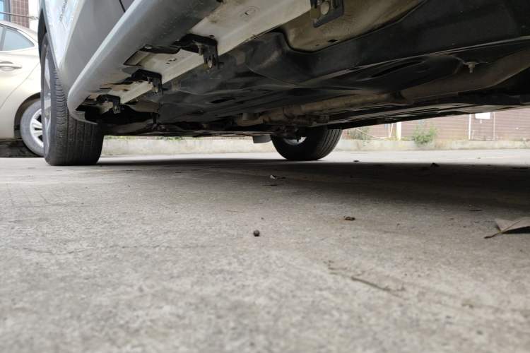Used Jeep Cherokee 2020 2.0T Two-Wheel Drive Leading Edition Left Side Sill