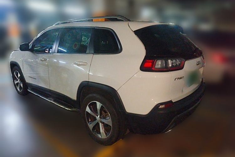 Used Jeep Cherokee 2020 2.0T Two-Wheel Drive Leading Edition Rear Left 45 Deg
