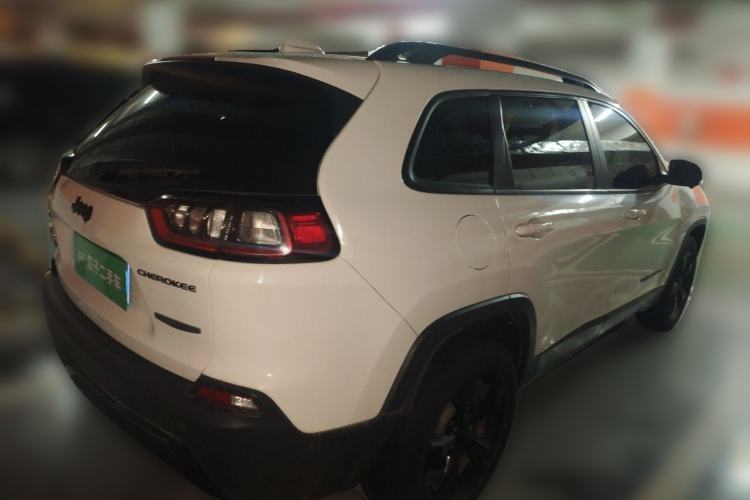 Used Jeep Cherokee 2020 2.0T Four-Wheel Drive Night Eagle Edition Rear Right 45 Deg