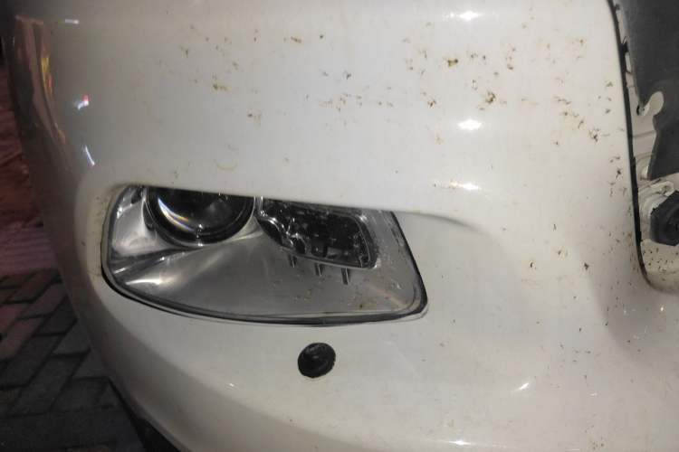 Used Jeep Cherokee 2020 2.0L Two-Wheel Drive Classic Sports Edition Right Front Headlight