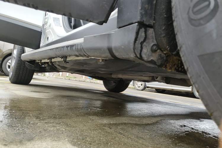 Used Jeep Cherokee 2020 2.0T Two-Wheel Drive Leading Edition Right Side Sill