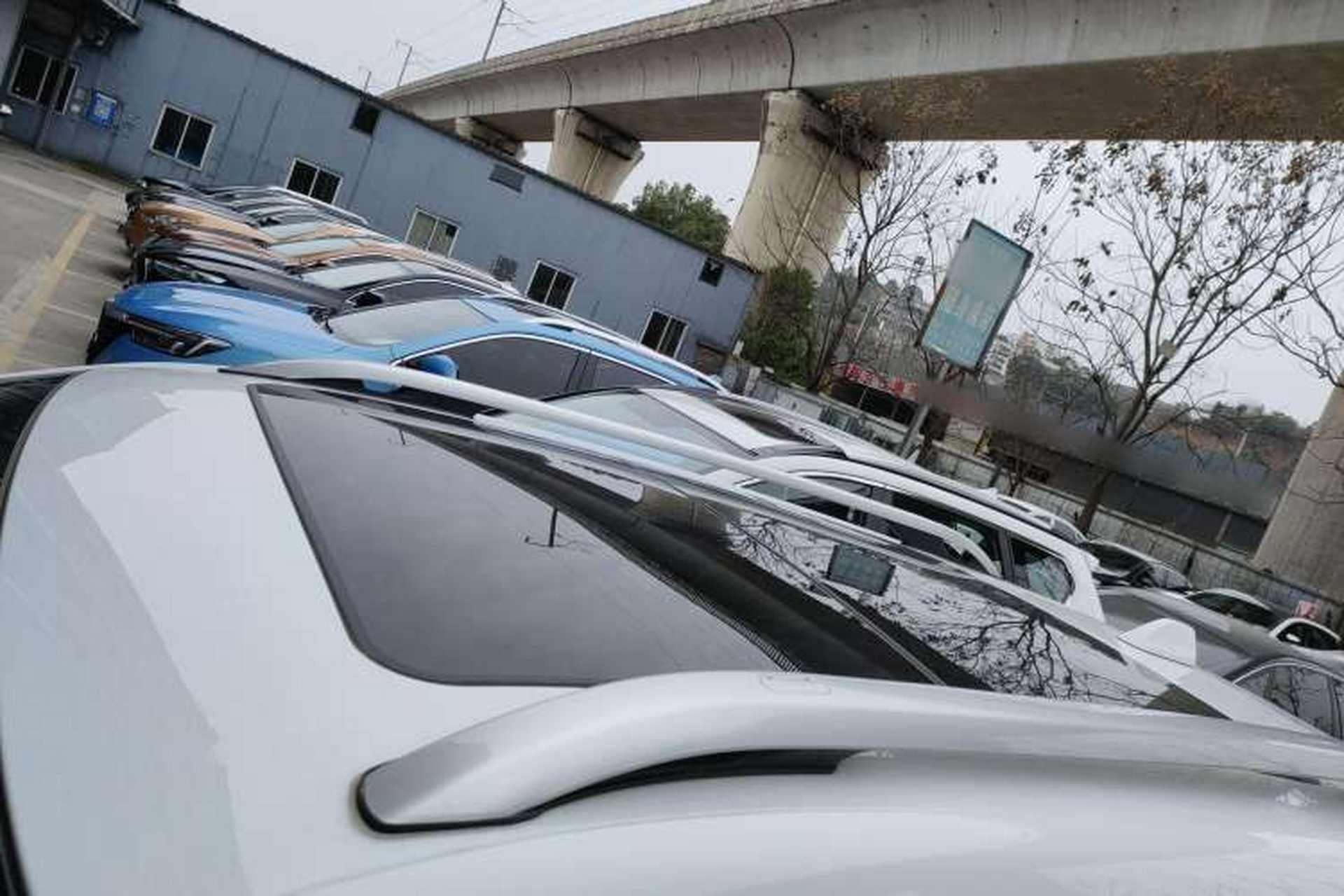 Used Jeep Cherokee 2020 2.0T Two-Wheel Drive Leading Edition Roof