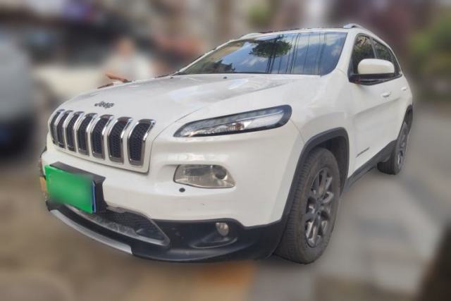 Used Jeep Cherokee 2020 2.0L Two-Wheel Drive Classic Sports Edition