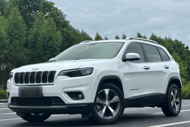 Used Jeep Cherokee 2020 2.0T Two-Wheel Drive Leading Edition