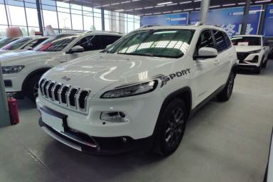 Used Jeep Cherokee 2020 2.0L Two-Wheel Drive Classic Sports Edition