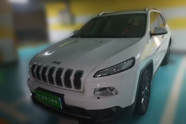 Used Jeep Cherokee 2020 2.0L Two-Wheel Drive Classic Sports Edition
