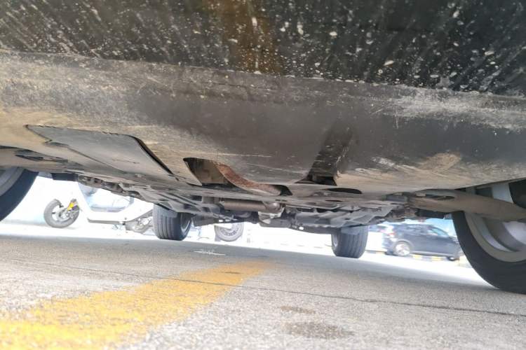 Used Jeep Cherokee 2021 2.0T Four-Wheel Drive 80th Anniversary Edition Chassis Front