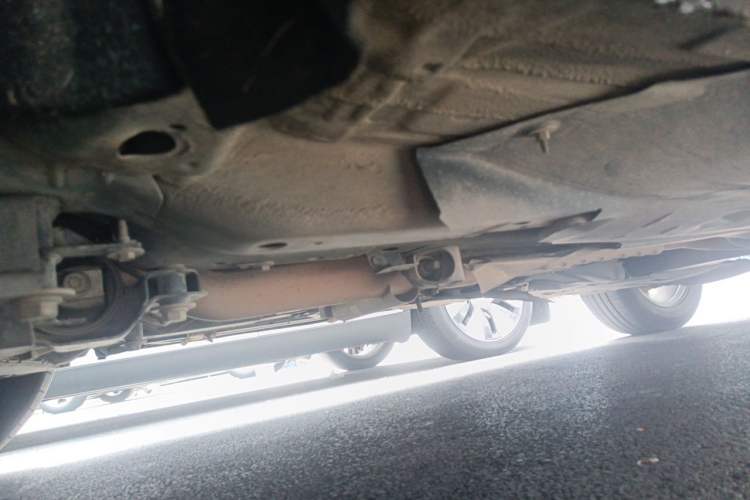 Used Jeep Commander 2018 2.0T Two-Wheel Drive Enjoyment Version China VI Chassis Front Left