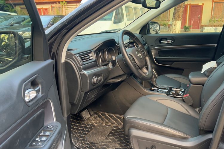 Used Jeep Commander 2018 2.0T Four-wheel Drive Premium Edition China VI Driver Seat