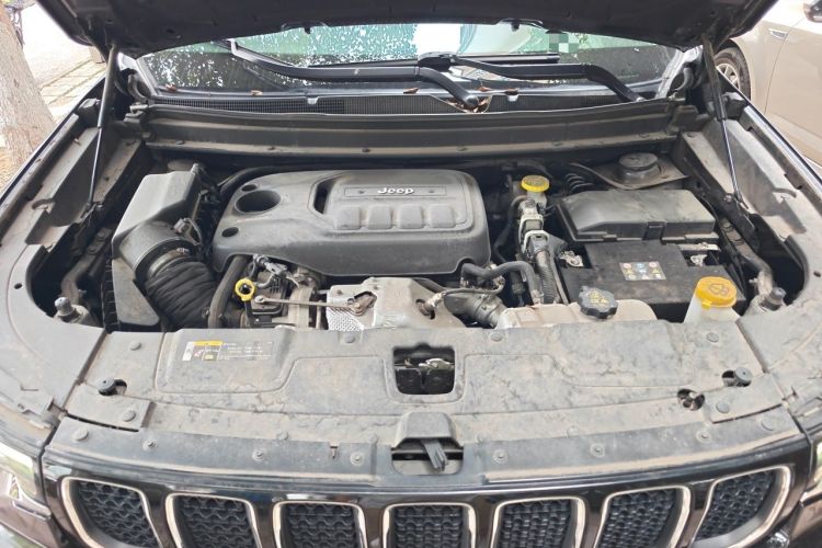 Used Jeep Commander 2018 2.0T Two-Wheel Drive Enjoy Edition China V Engine Bay