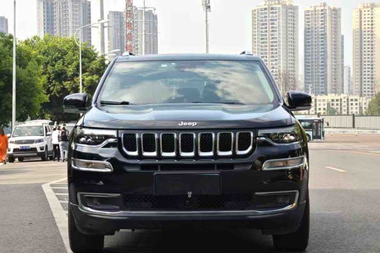 Used Jeep Commander 2018 2.0T Two-Wheel Drive Enjoy Edition China V Exterior 1
