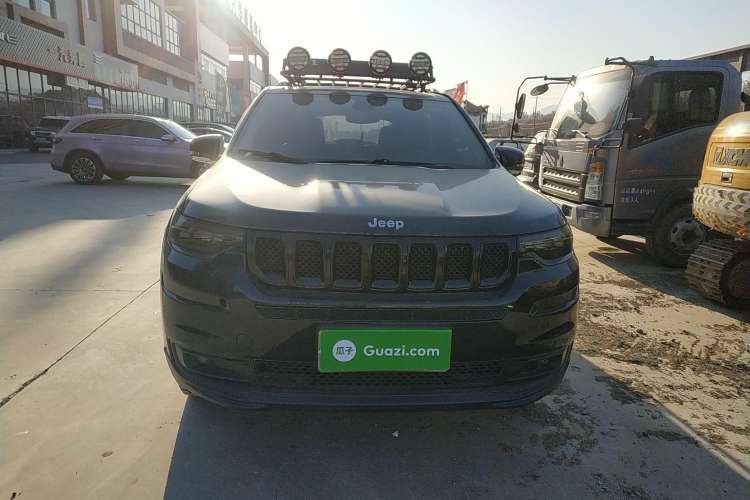Used Jeep Commander 2018 2.0T Two-Wheel Drive Enjoyment Version China VI Emission Standard Front