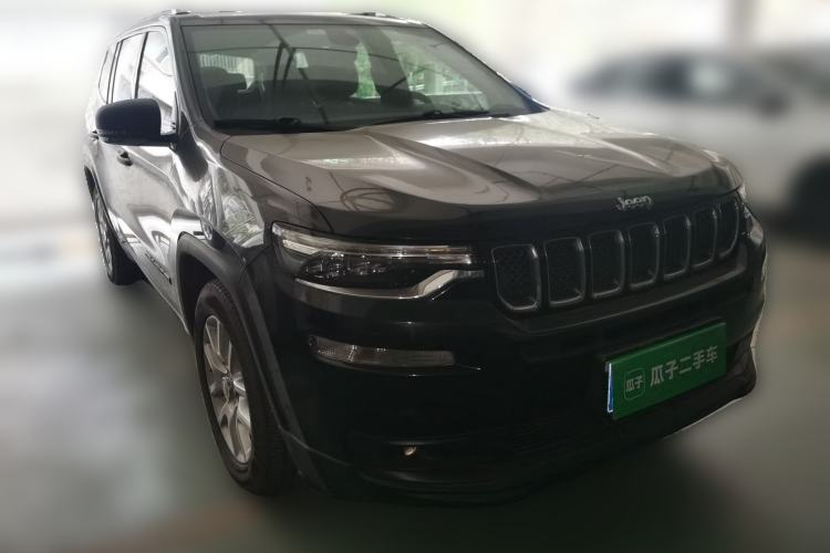Used Jeep Commander 2018 2.0T Two-Wheel Drive Enjoyment Version China VI Emission Standard Front Right 45 Deg
