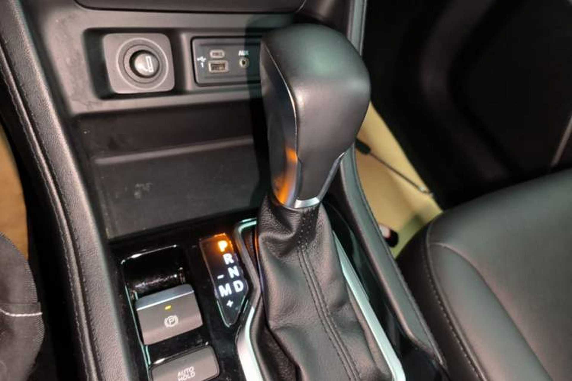 Used Jeep Commander 2018 2.0T Two-Wheel Drive Enjoyment Version China VI Emission Standard Gear Lever