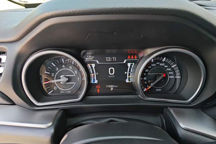 Used Jeep Commander 2018 2.0T Two-Wheel Drive Enjoy Edition China V Instrument Cluster