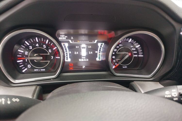 Used Jeep Commander 2018 2.0T Two-Wheel Drive Enjoyment Version China VI Emission Standard Instrument Cluster