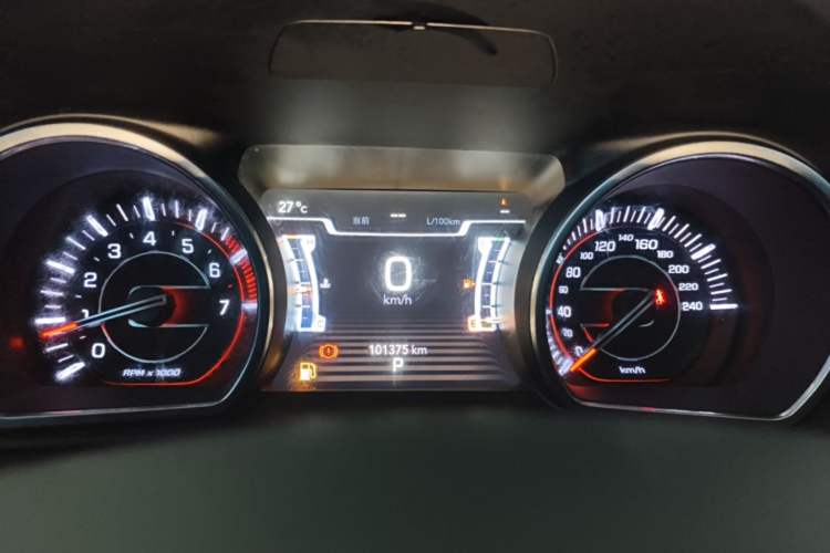 Used Jeep Commander 2018 2.0T Two-Wheel Drive Enjoy Edition China V Instrument Cluster