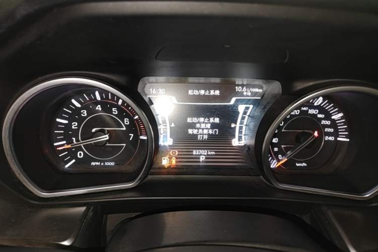 Used Jeep Commander 2018 2.0T Two-Wheel Drive Enjoy Edition China V Instrument Cluster