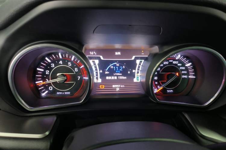 Used Jeep Commander 2018 2.0T Two-Wheel Drive Enjoyment Version China VI Emission Standard Instrument Cluster