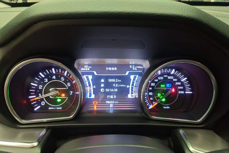 Used Jeep Commander 2018 2.0T Four-Wheel Drive Prestige Edition China V Instrument Cluster