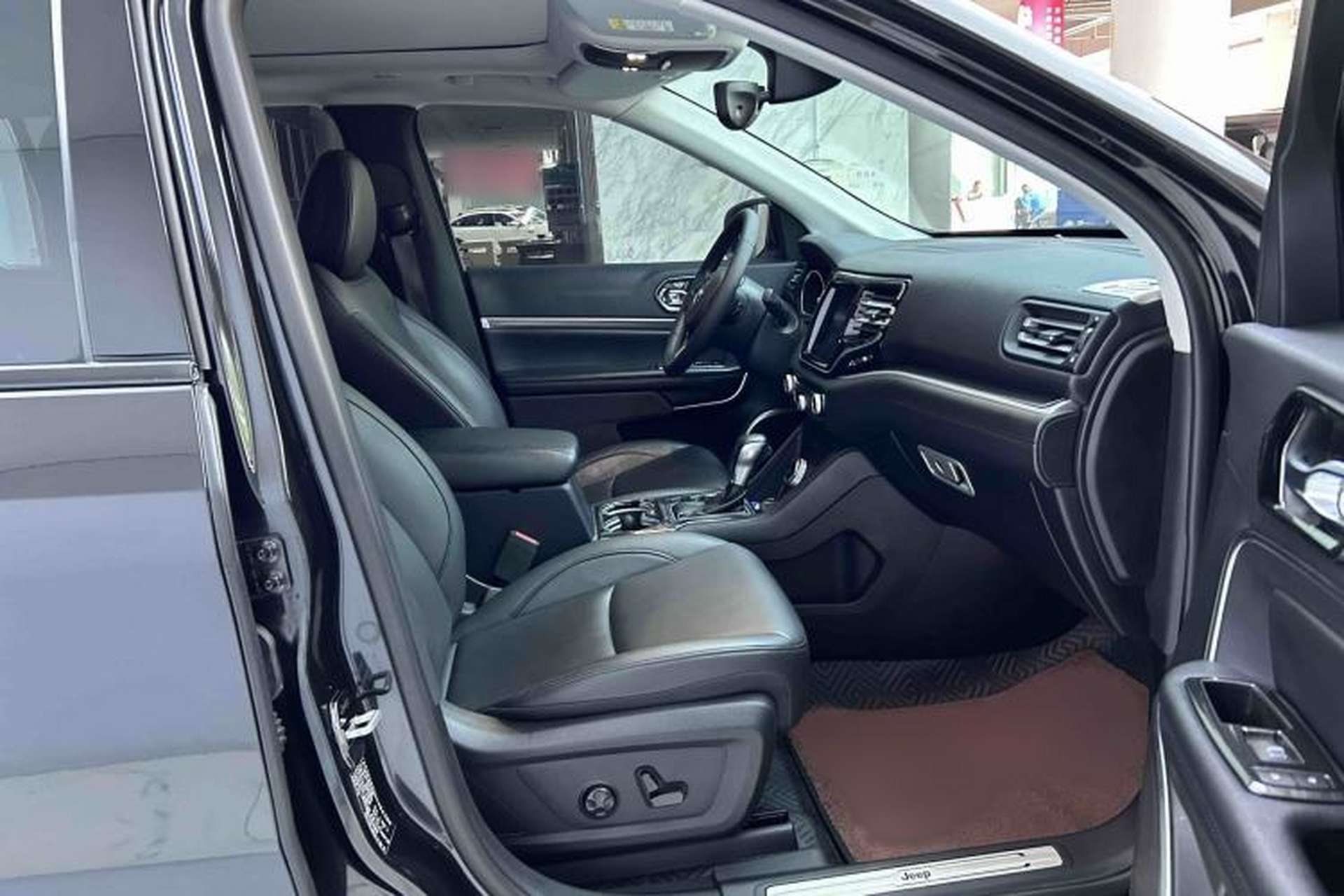 Used Jeep Commander 2018 2.0T Four-Wheel Drive Prestige Edition China V Interior 3