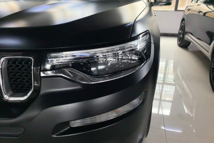 Used Jeep Commander 2018 2.0T Four-Wheel Drive Prestige Edition China V Left Front Headlight
