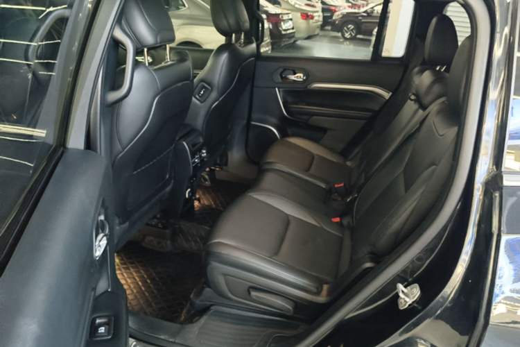 Used Jeep Commander 2018 2.0T Two-Wheel Drive Enjoy Edition China V Left Rear Seat