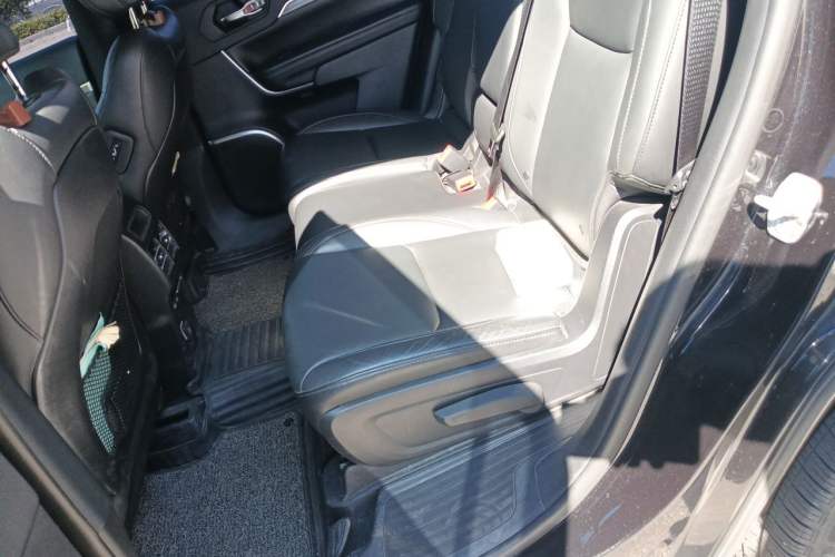 Used Jeep Commander 2018 2.0T Four-Wheel Drive Prestige Edition China V Left Rear Seat