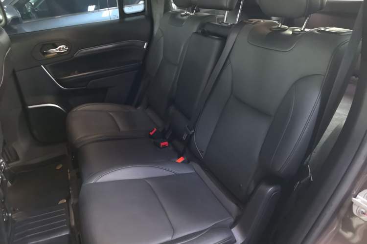 Used Jeep Commander 2018 2.0T Four-Wheel Drive Prestige Edition China V Left Rear Seat