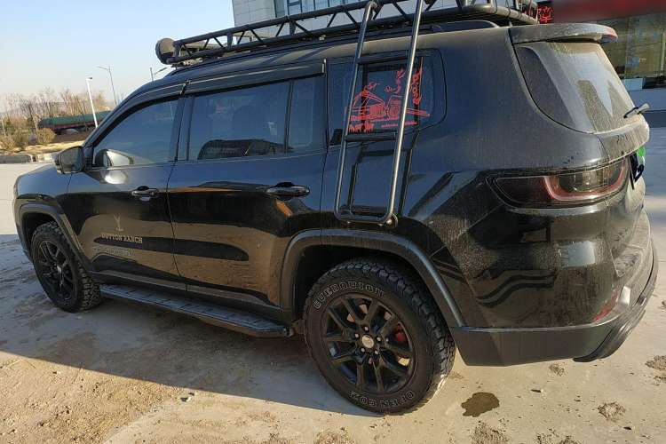 Used Jeep Commander 2018 2.0T Two-Wheel Drive Enjoyment Version China VI Emission Standard Left Side